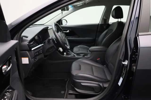Kia Niro (2022) thumbnail 10