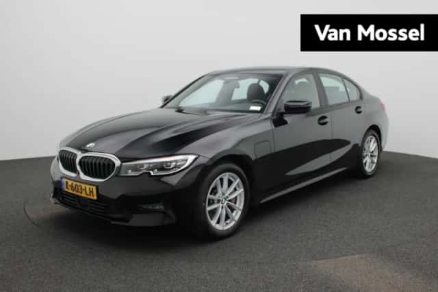 BMW 3-Serie (2021) thumbnail 1