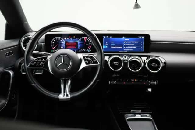 Mercedes-Benz CLA-Klasse (2023) thumbnail 3