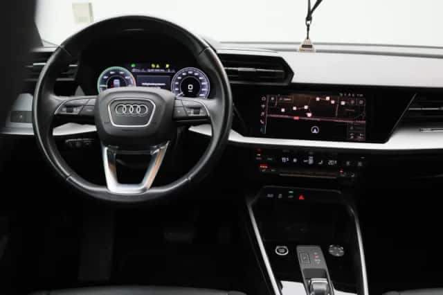 Audi A3 (2022) thumbnail 3