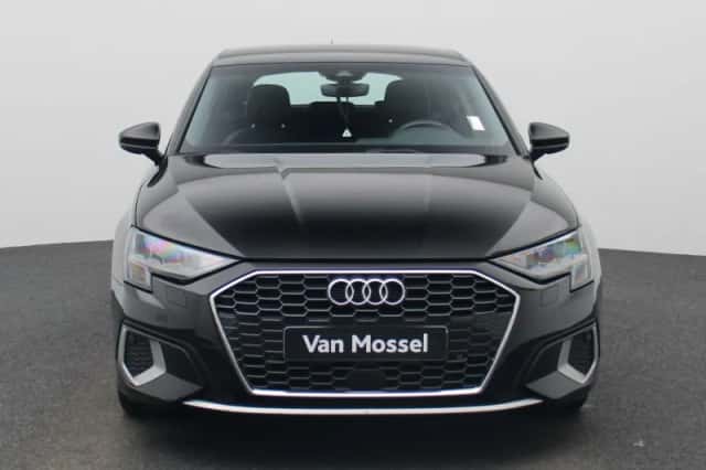 Audi A3 (2022) thumbnail 5