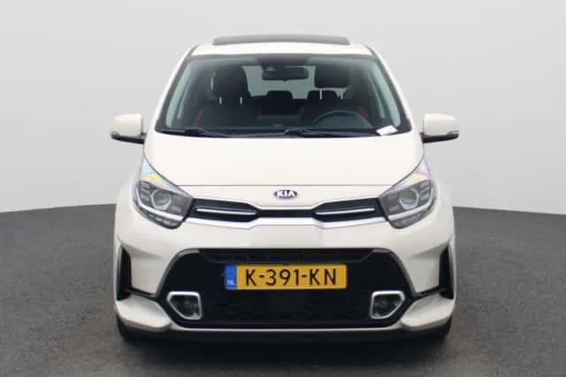 Kia Picanto (2021) thumbnail 4