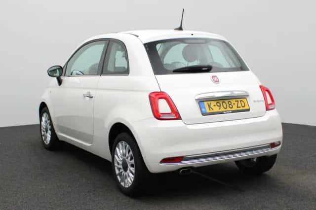 Fiat 500 (2021) thumbnail 3