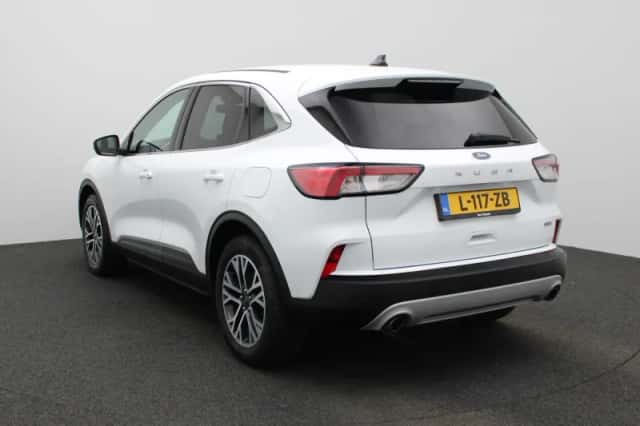 Ford Kuga (2020) thumbnail 3