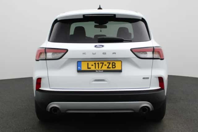 Ford Kuga (2020) thumbnail 6