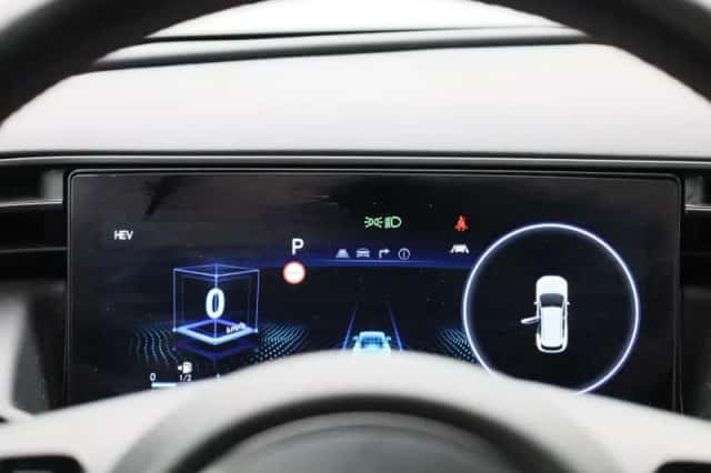 Hyundai Tucson (2022) thumbnail 9