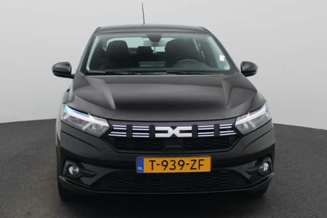 Dacia Sandero (2023) thumbnail 5