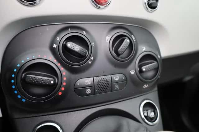 Fiat 500C (2021) thumbnail 25