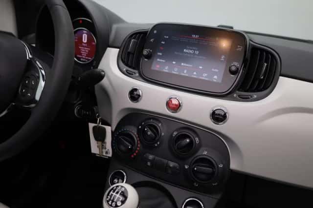 Fiat 500C (2021) thumbnail 8