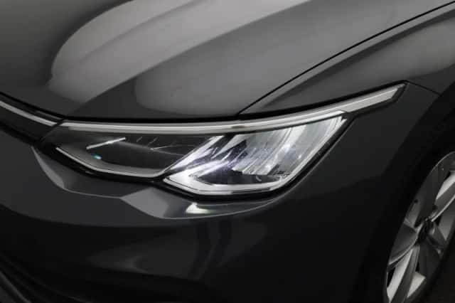 Volkswagen Golf (2021) thumbnail 16