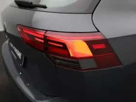 Volkswagen Golf thumbnail 34