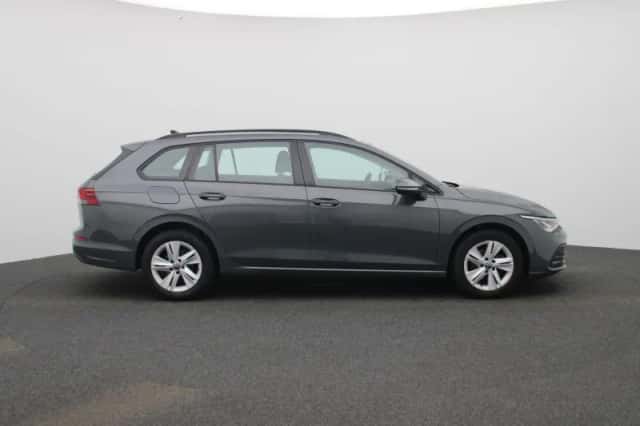 Volkswagen Golf (2021) thumbnail 7