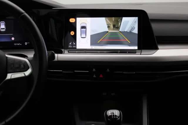 Volkswagen Golf (2021) thumbnail 9