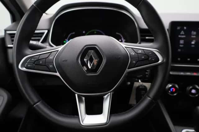 Renault Clio (2021) thumbnail 3