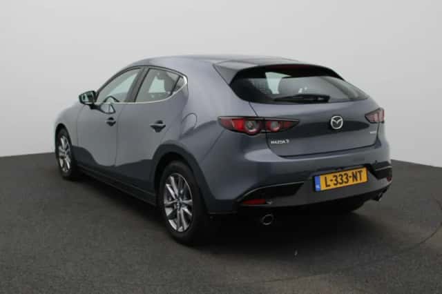 Mazda 3 (2021) thumbnail 4