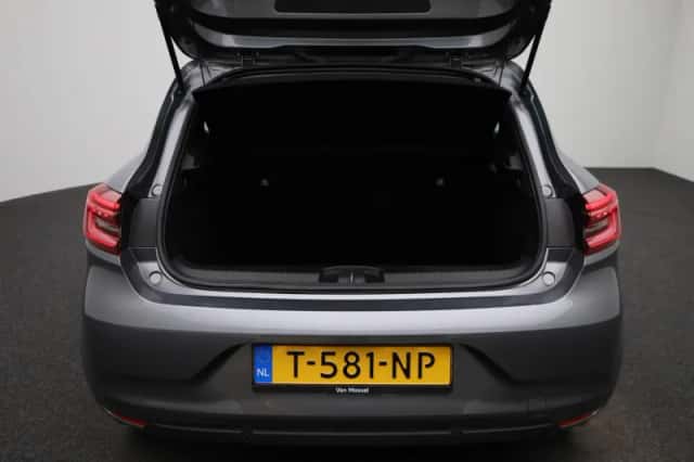 Renault Clio (2023) thumbnail 14