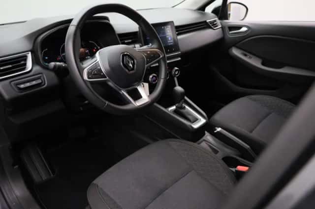 Renault Clio (2023) thumbnail 17
