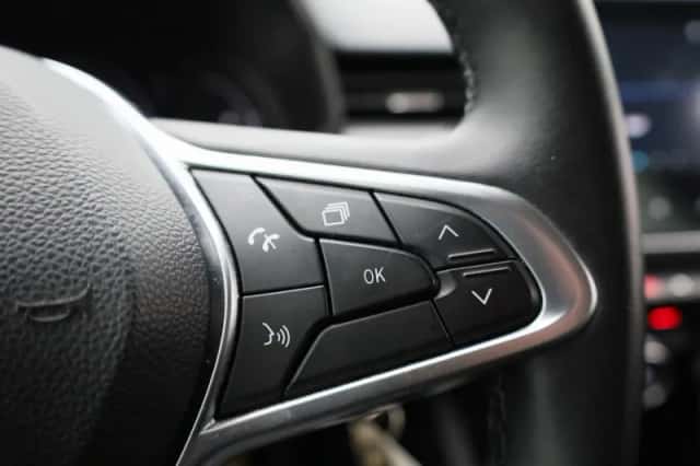 Renault Clio (2023) thumbnail 20