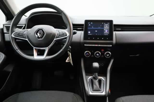 Renault Clio (2023) thumbnail 3