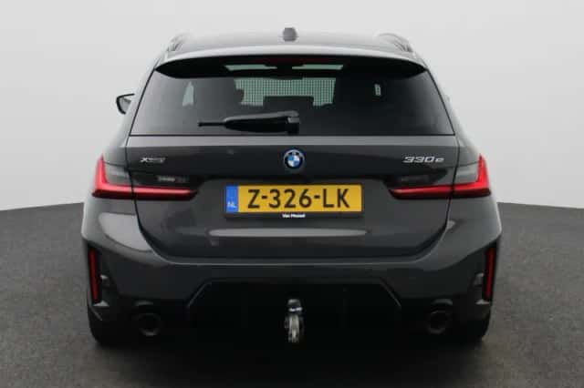 BMW 3-Serie (2023) thumbnail 6