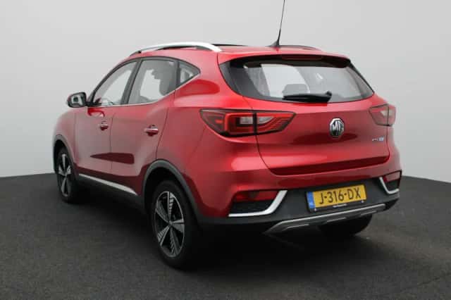 MG ZS EV (2020) thumbnail 3
