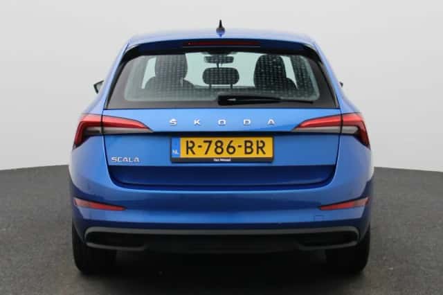 Škoda Scala (2022) thumbnail 6