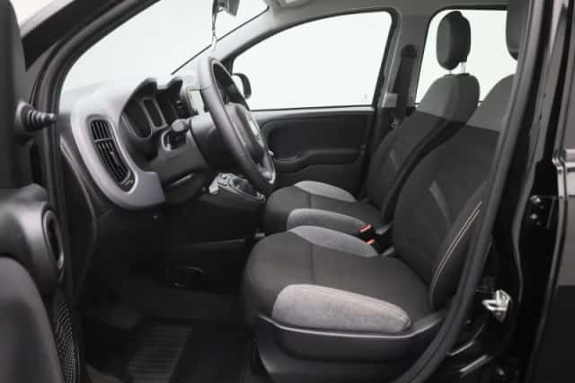 Fiat Panda (2022) thumbnail 12