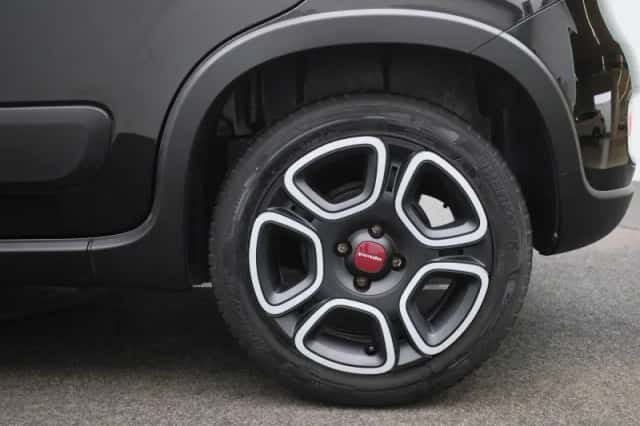 Fiat Panda (2022) thumbnail 14