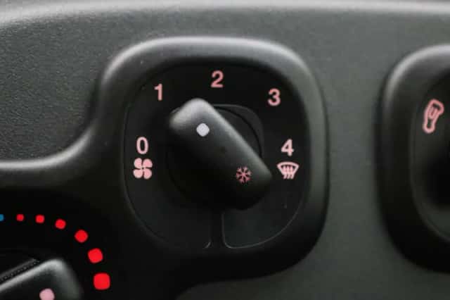 Fiat Panda (2022) thumbnail 19