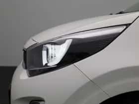 Kia Picanto (2022) thumbnail 16