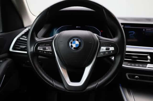 BMW X5 (2022) thumbnail 3