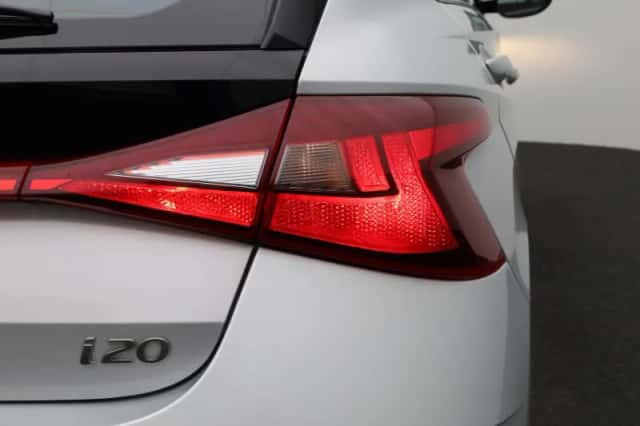 Hyundai i20 (2021) thumbnail 36