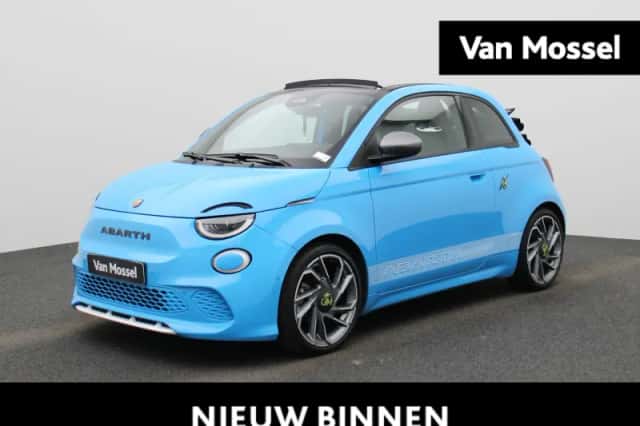 Fiat 500C (2023) thumbnail 1