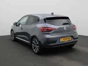 Renault Clio thumbnail 3