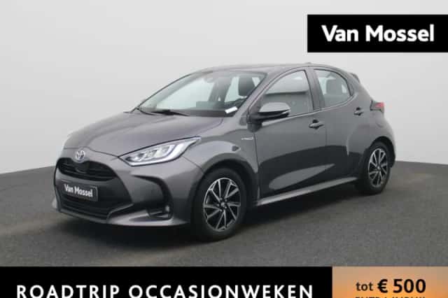 Toyota Yaris (2021) thumbnail 1