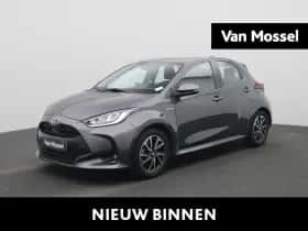 Toyota Yaris (2021) thumbnail 1