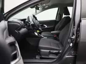 Toyota Yaris (2021) thumbnail 12