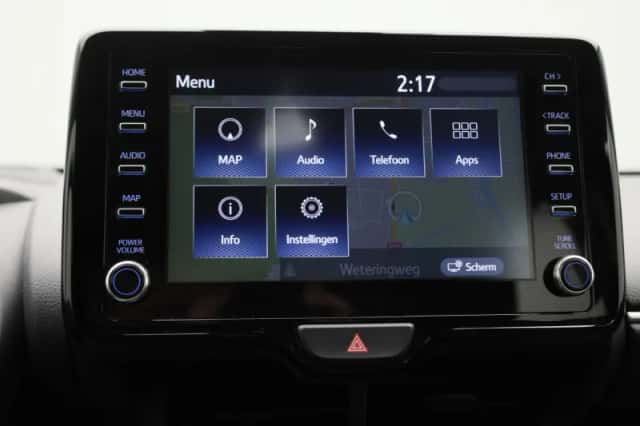 Toyota Yaris (2021) thumbnail 22