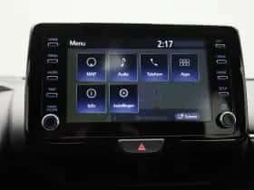 Toyota Yaris (2021) thumbnail 22