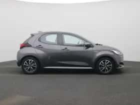 Toyota Yaris (2021) thumbnail 8