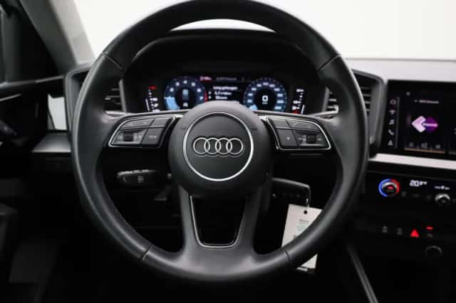 Audi A1 (2022) thumbnail 3