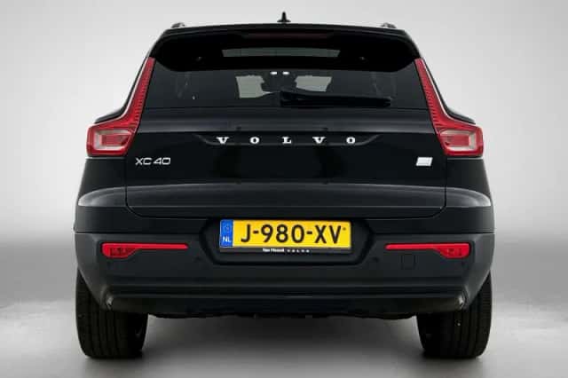 Volvo XC40 (2020) thumbnail 5
