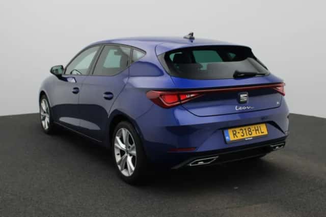 SEAT Leon (2020) thumbnail 4