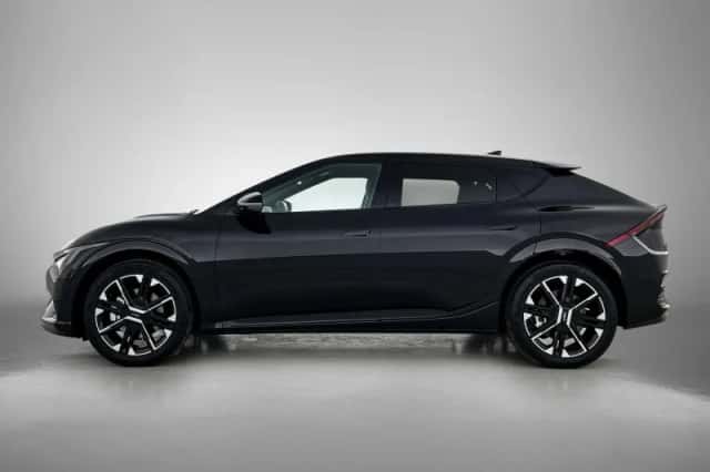 Kia EV6 (2025) thumbnail 4