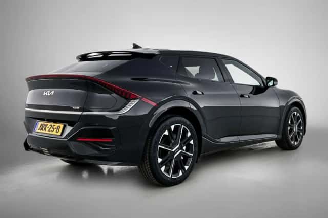 Kia EV6 (2025) thumbnail 6
