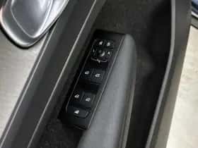 Volvo XC40 thumbnail 31
