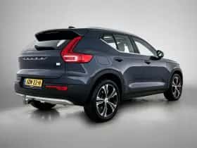 Volvo XC40 thumbnail 5