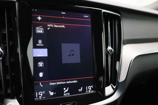 Volvo S60 (2020) thumbnail 16