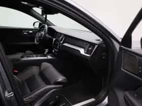 Volvo S60 thumbnail 33