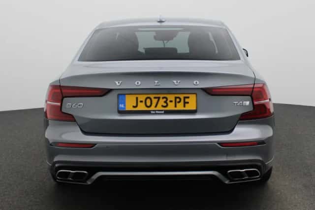 Volvo S60 (2020) thumbnail 7